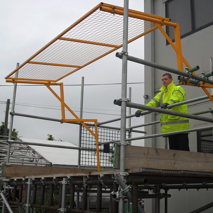 ‘M’ Loading Bay Gate